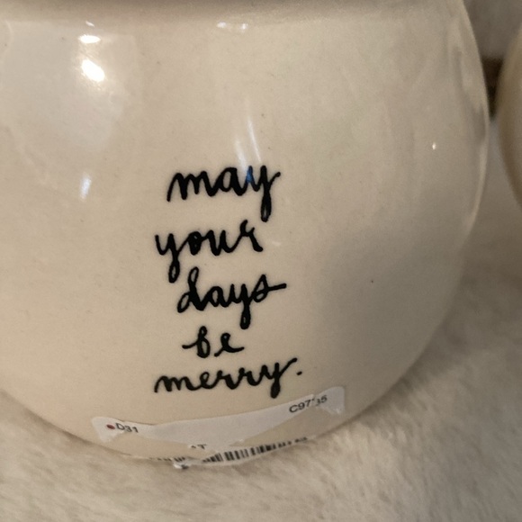 Rae Dunn 2018 Christmas Merry & Give Cream and Sugar Set - Picture 4 of 8